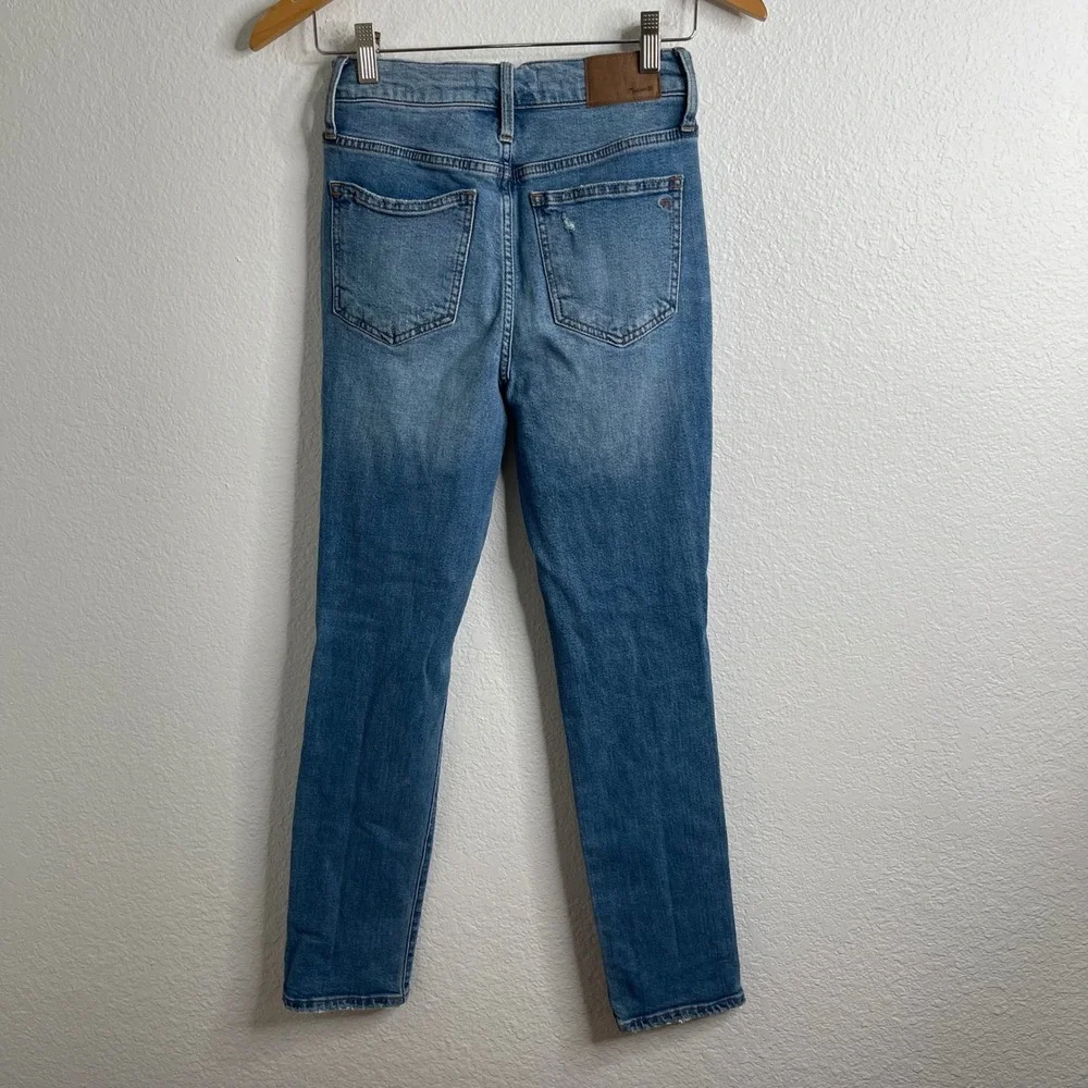 Madewell The Perfect Vintage Jean High‎ Rise Distressed Tapered Light Wash 23